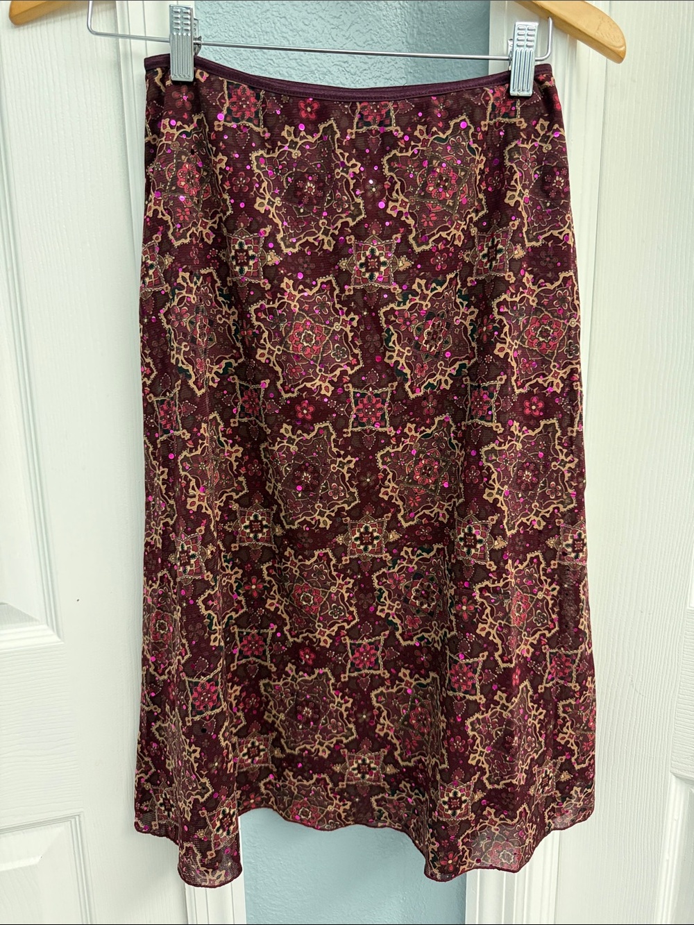 Midi A-Line Skirt in Burgundy Floral Tile Print with sequins. Size small